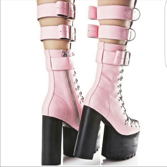 Pink platform heels - Picture 3 of 6